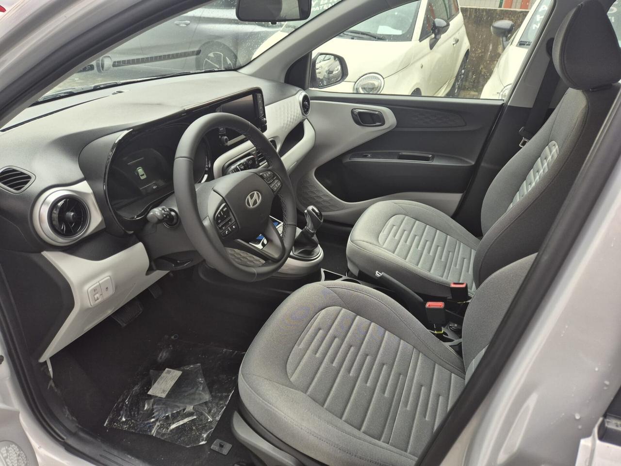 Hyundai i10 1.0 MPI AT Prime - CAMBIO AUTOMATICO