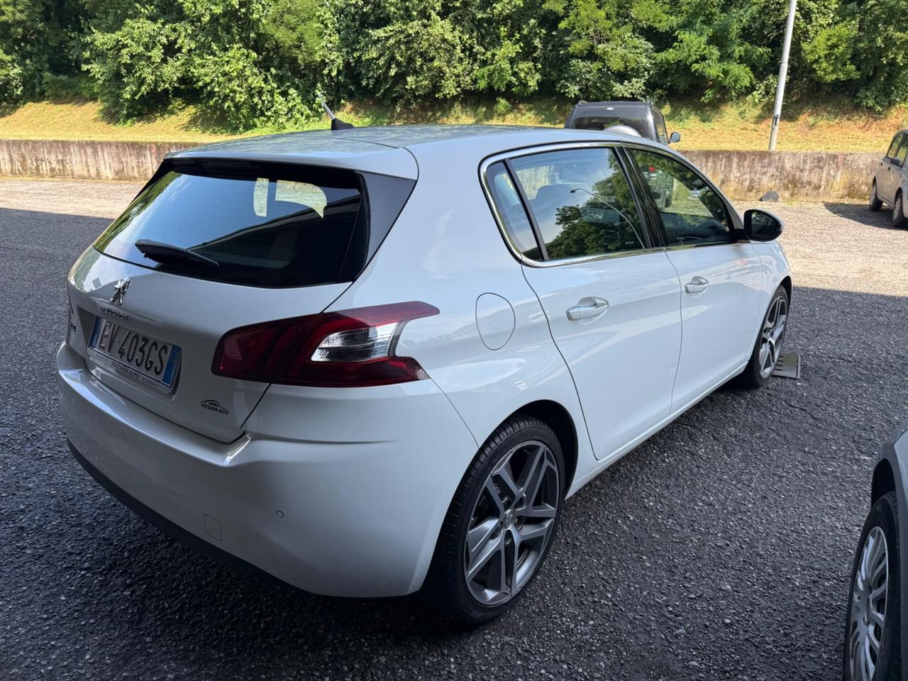 Peugeot 308 1.6 THP 125 CV Allure