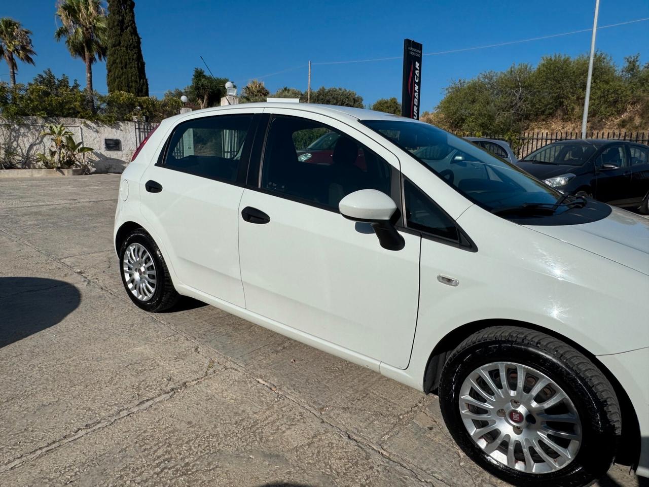 Fiat Punto 1.3 MJT II 75 CV 5 porte Lounge