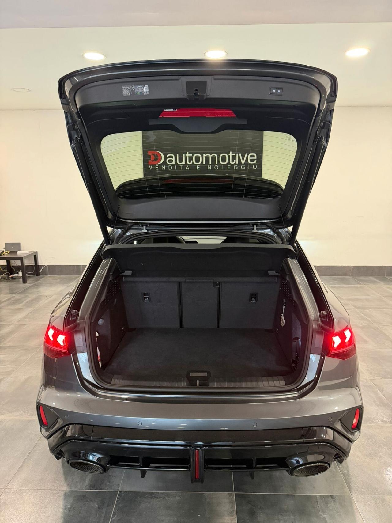 Audi A3 RS 3 SPB TFSI quattro S tronic