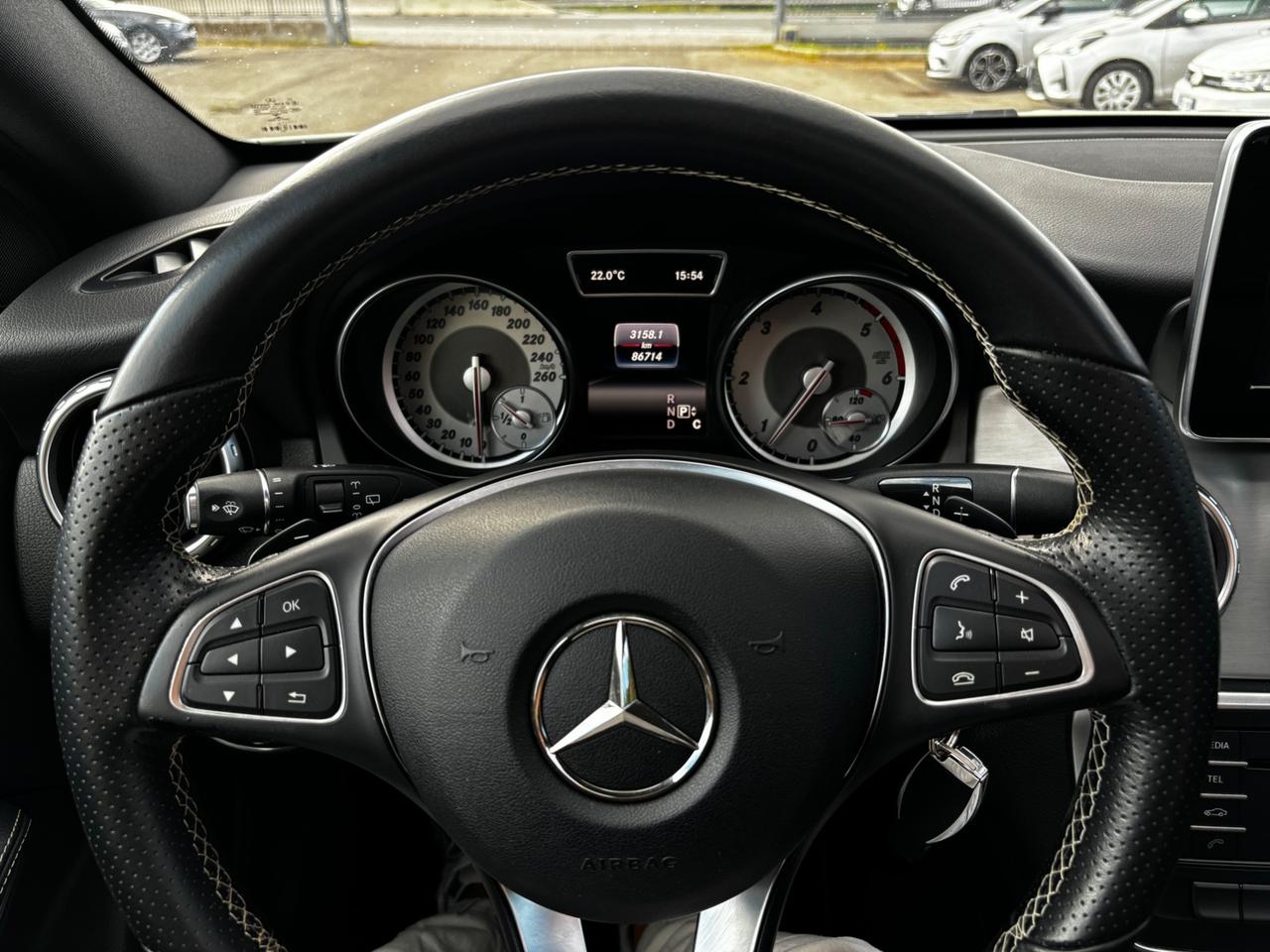 Mercedes-benz GLA 200 d Automatic Sport - 2016
