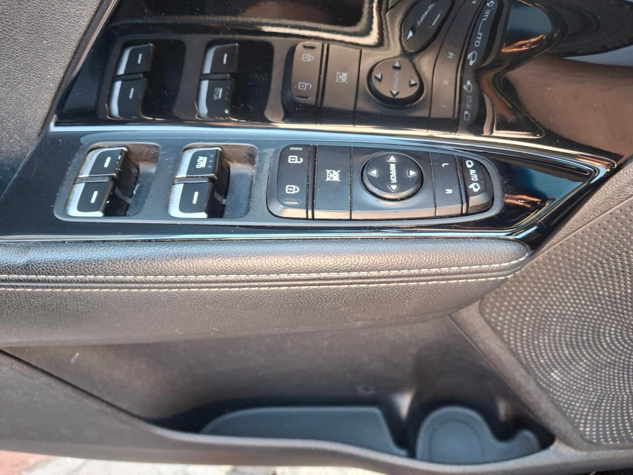 Kia Niro 1.6 GDi DCT HEV Energy ibrida automatica
