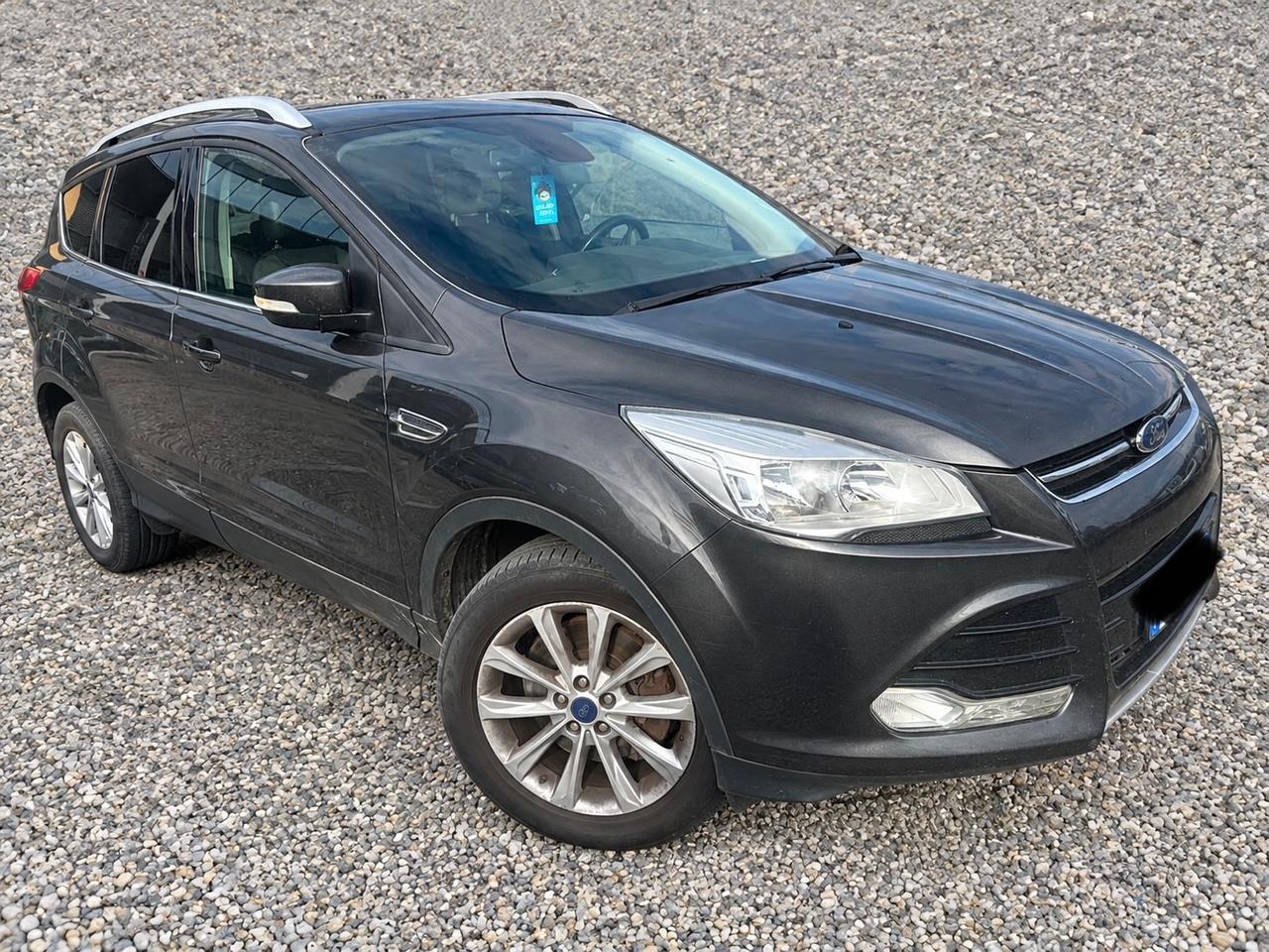 Ford Kuga 1.5 TDCI 120 CV 2WD Titanium GANCIO TRAINO