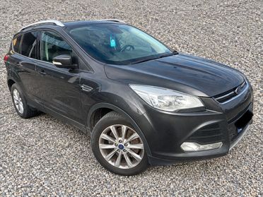 Ford Kuga 1.5 TDCI 120 CV 2WD Titanium GANCIO TRAINO