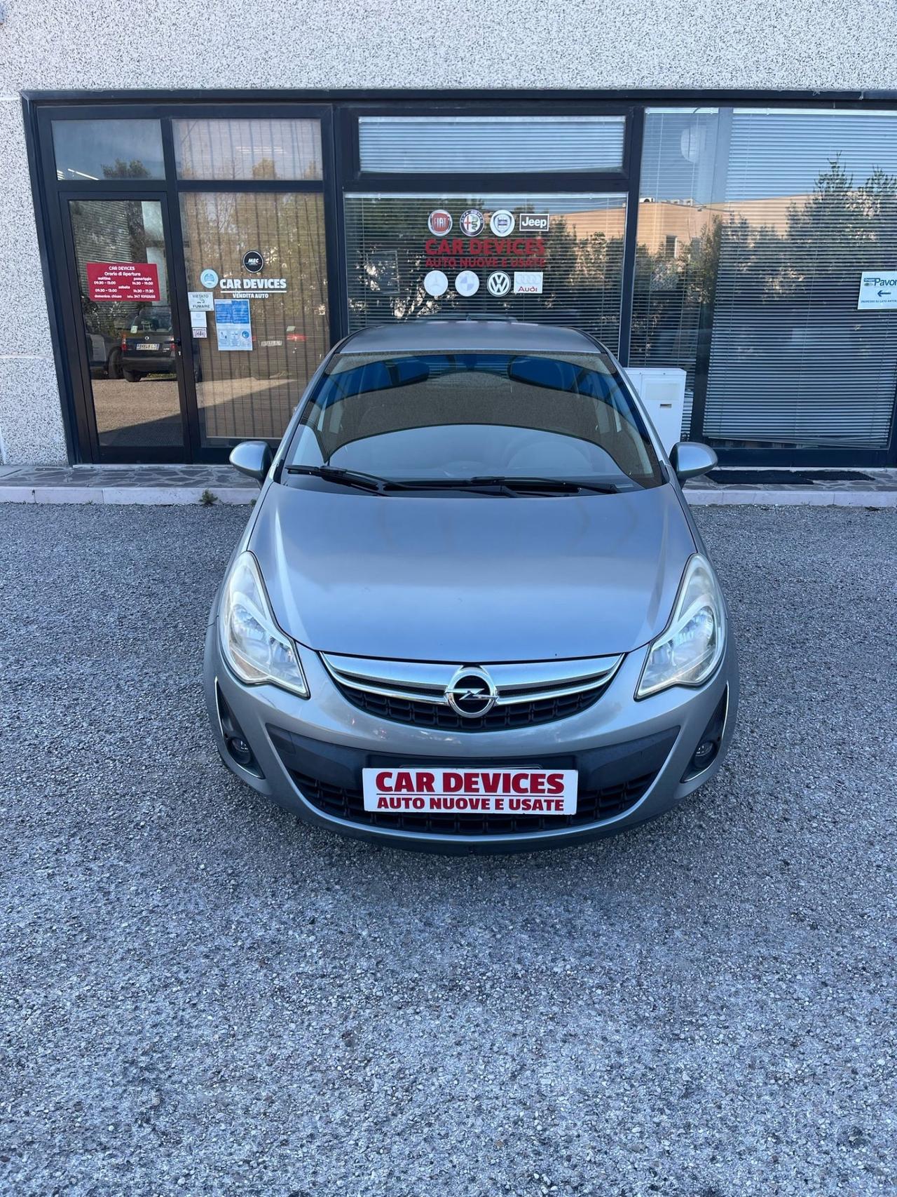 Opel Corsa 1.2 - GPL- NEOPATENTATI