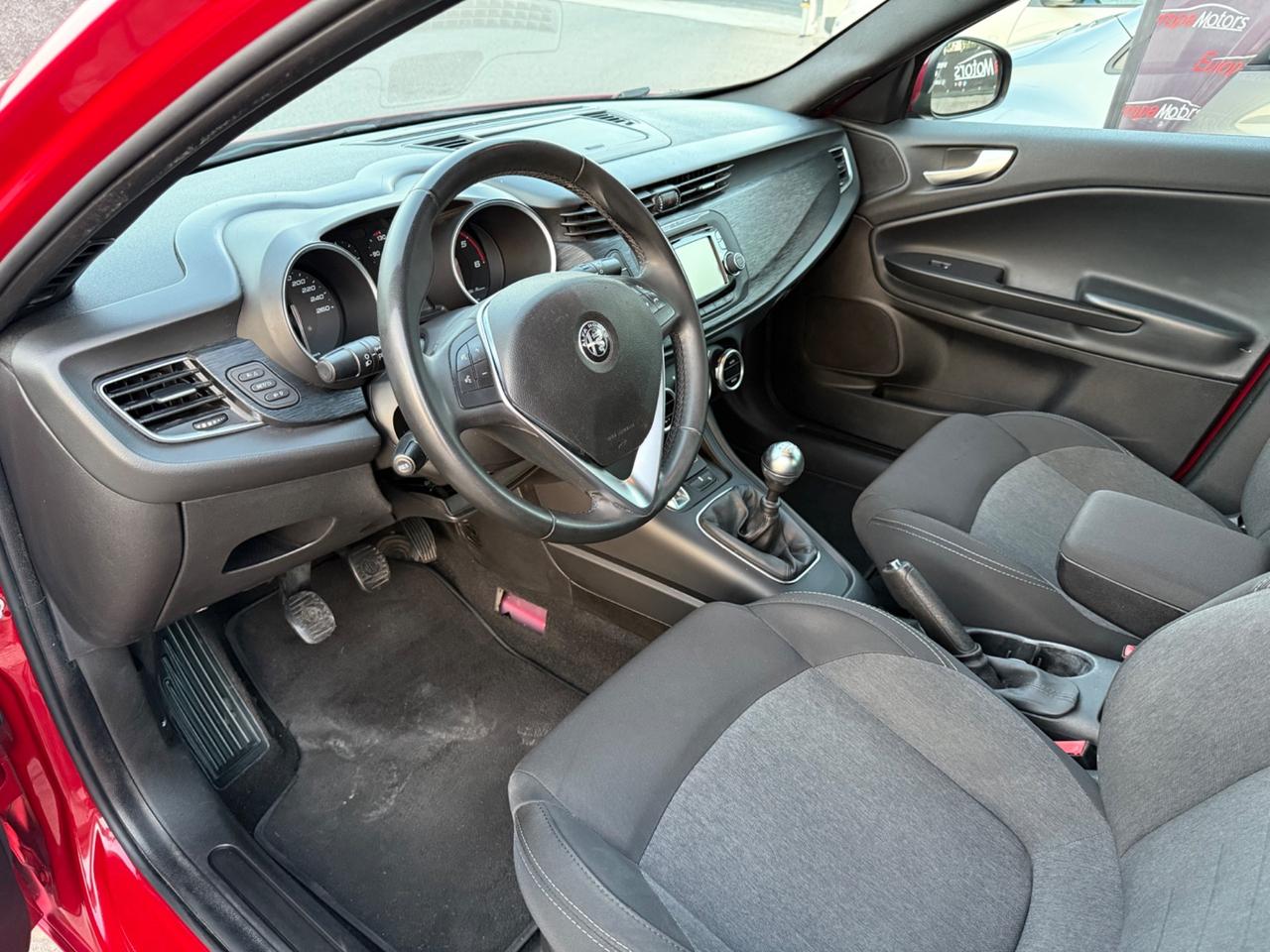 Alfa Romeo Giulietta 1.6 JTDm 120 CV Super Launch Edition