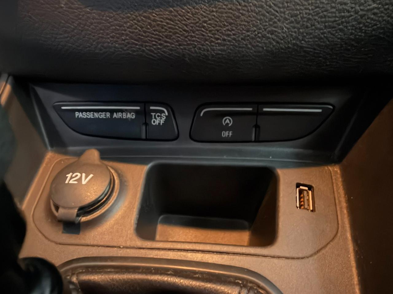 Ford Tourneo Courier 1.5 TDCI Turbo Diesel EURO 6 100 CV S&S Plus