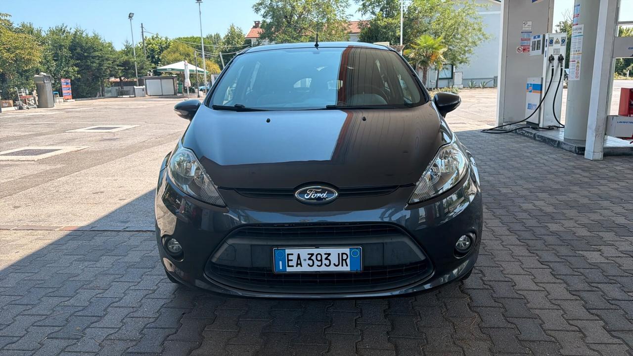 Ford Fiesta 1.2 82 CV 5 porte Titanium