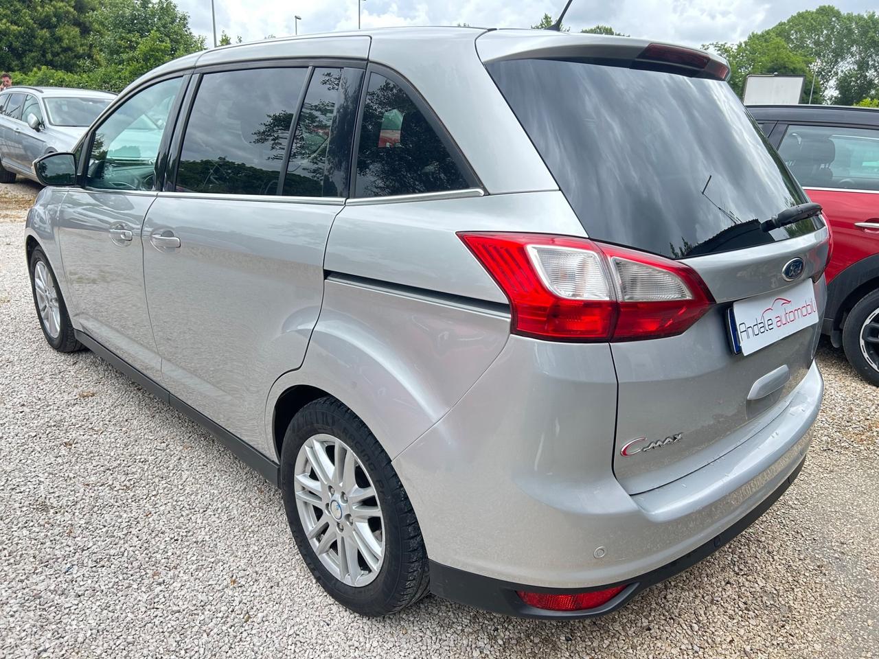Ford C-Max 1.6 TDCI 7 POSTI TITANIUM NAVI