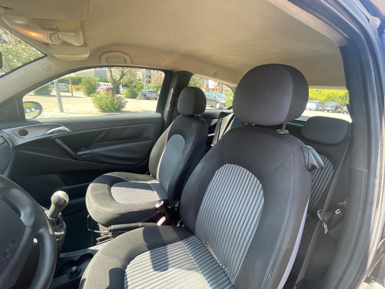 Lancia Ypsilon 1.3 MJT 90 CV Oro Giallo