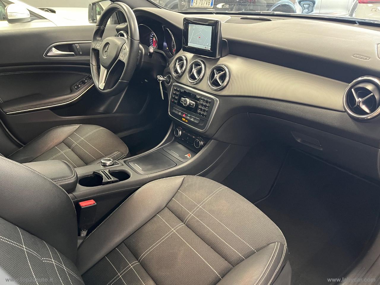 MERCEDES-BENZ GLA 200 CDI Automatic Sport
