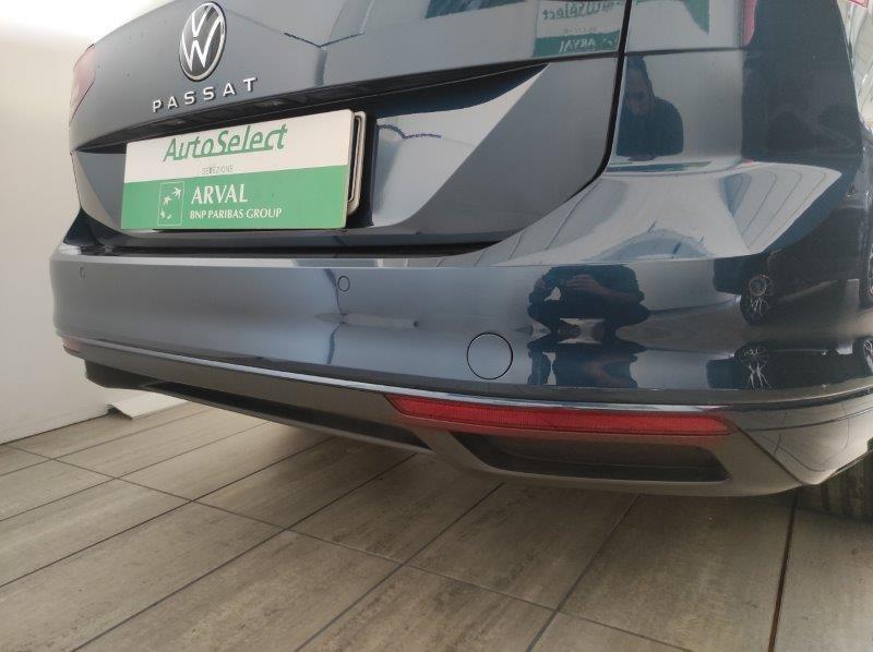 VOLKSWAGEN Passat 8ª serie - Passat Variant 2.0 TDI SCR 122 CV EVO DSG Business