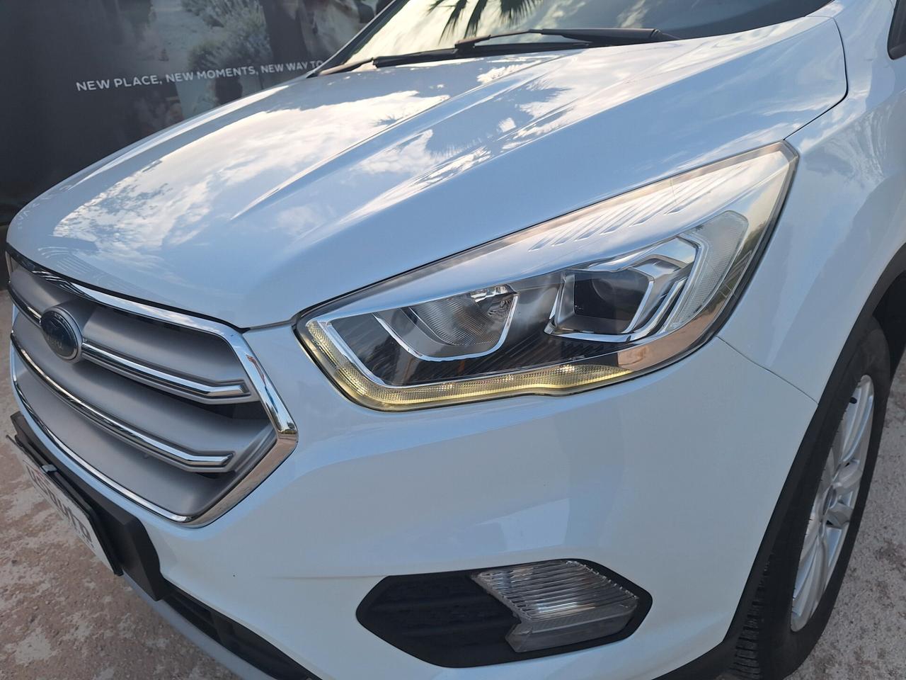 Ford Kuga 1.5 TDCI 120 CV Titanium PERFETTA