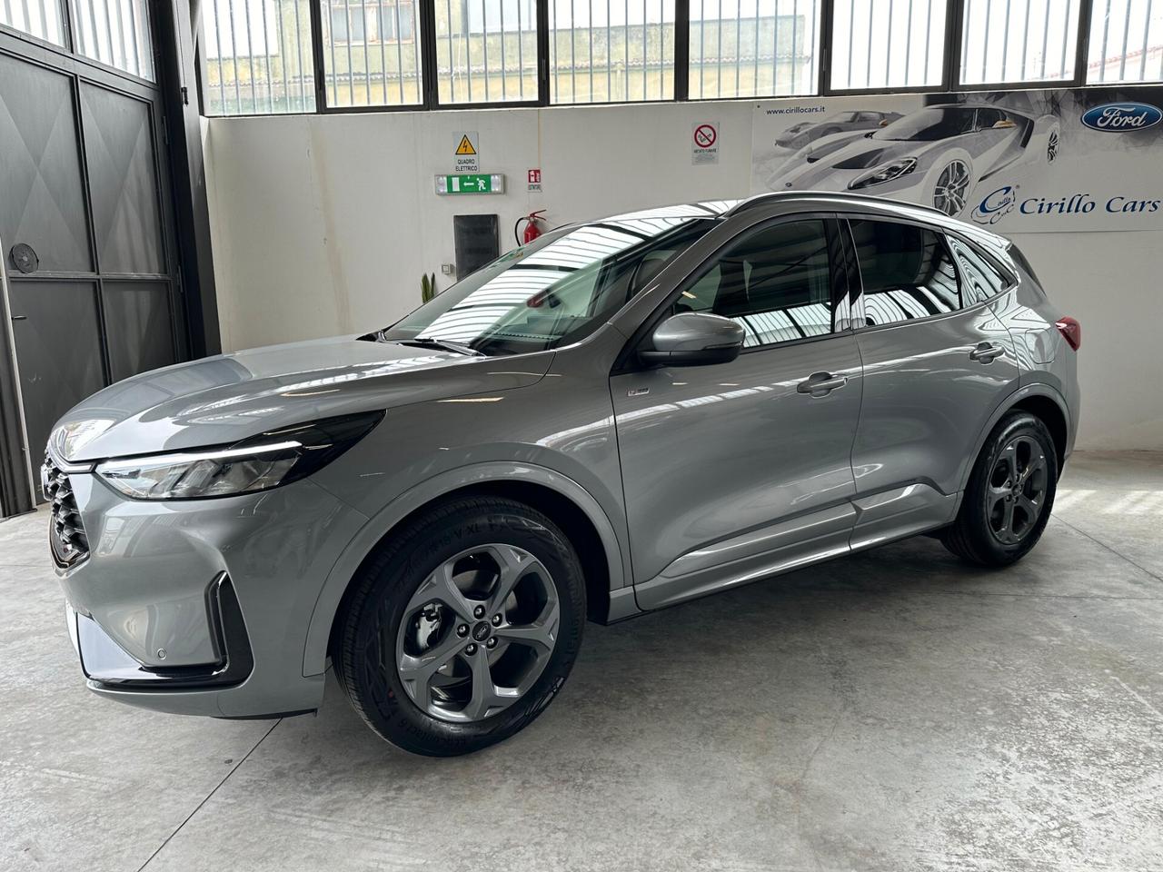 Ford Kuga 2.5 Full Hybrid 180 CV 2WD ST-Line