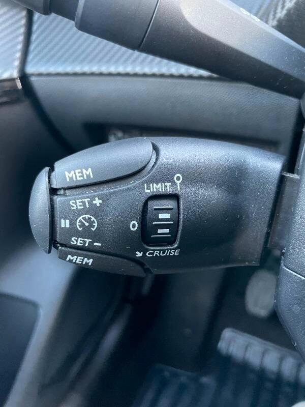 Peugeot 208 1.2 puretech Allure s&s 100cv