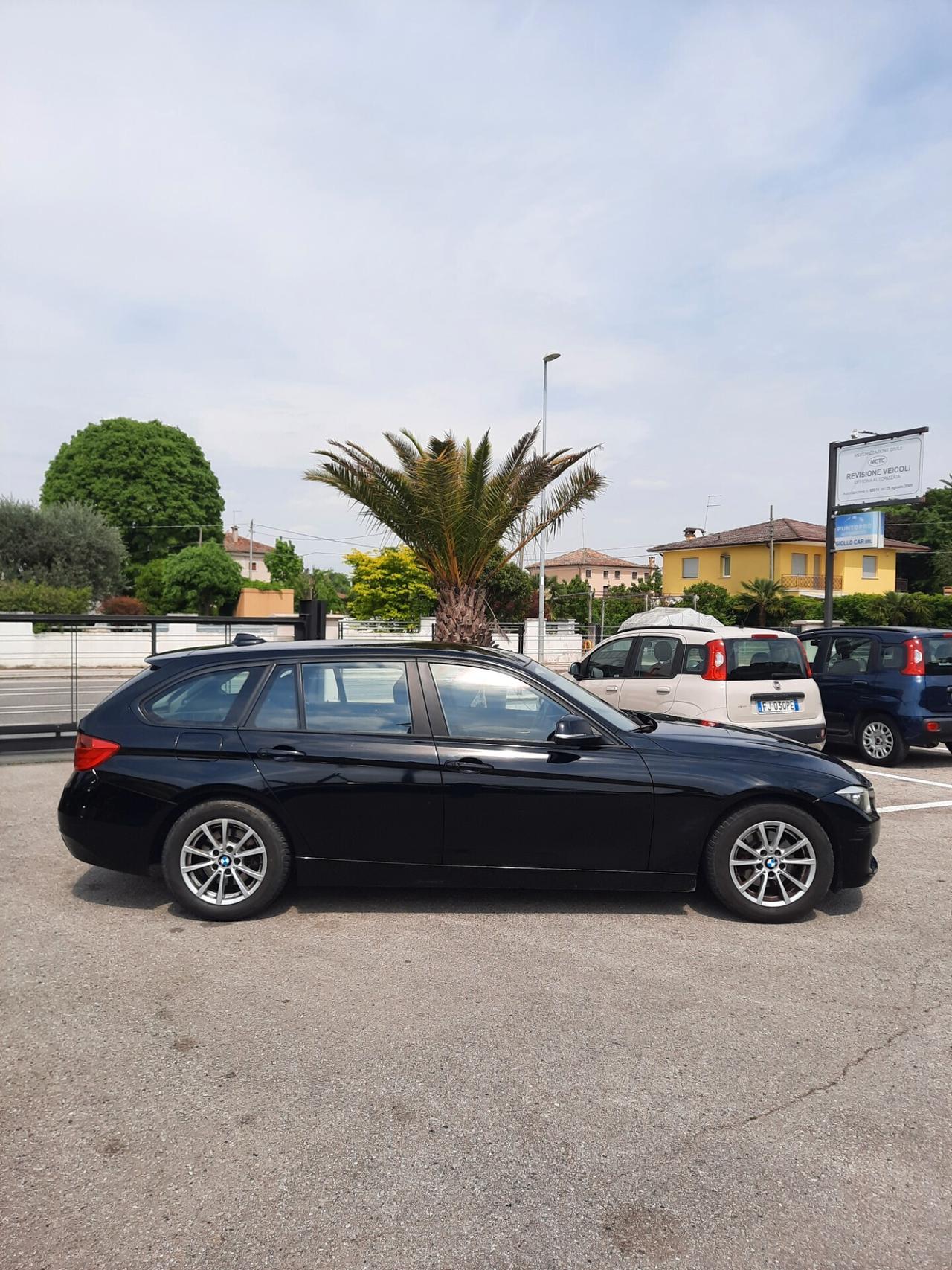 Bmw 318 318d Touring Automatico Navi