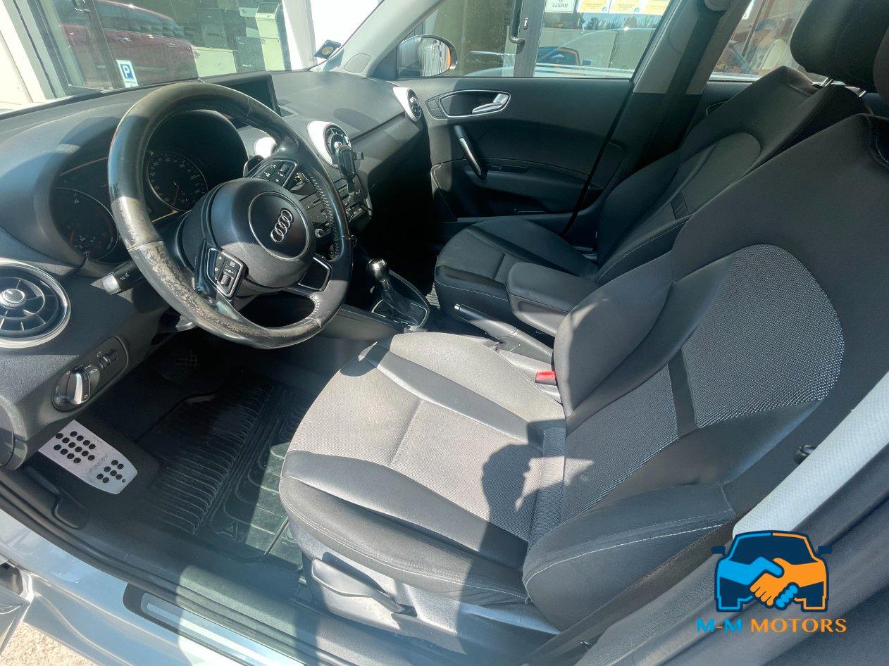 Audi A1 Sportback 1.6 tdi Attraction s-tronic neo patentati