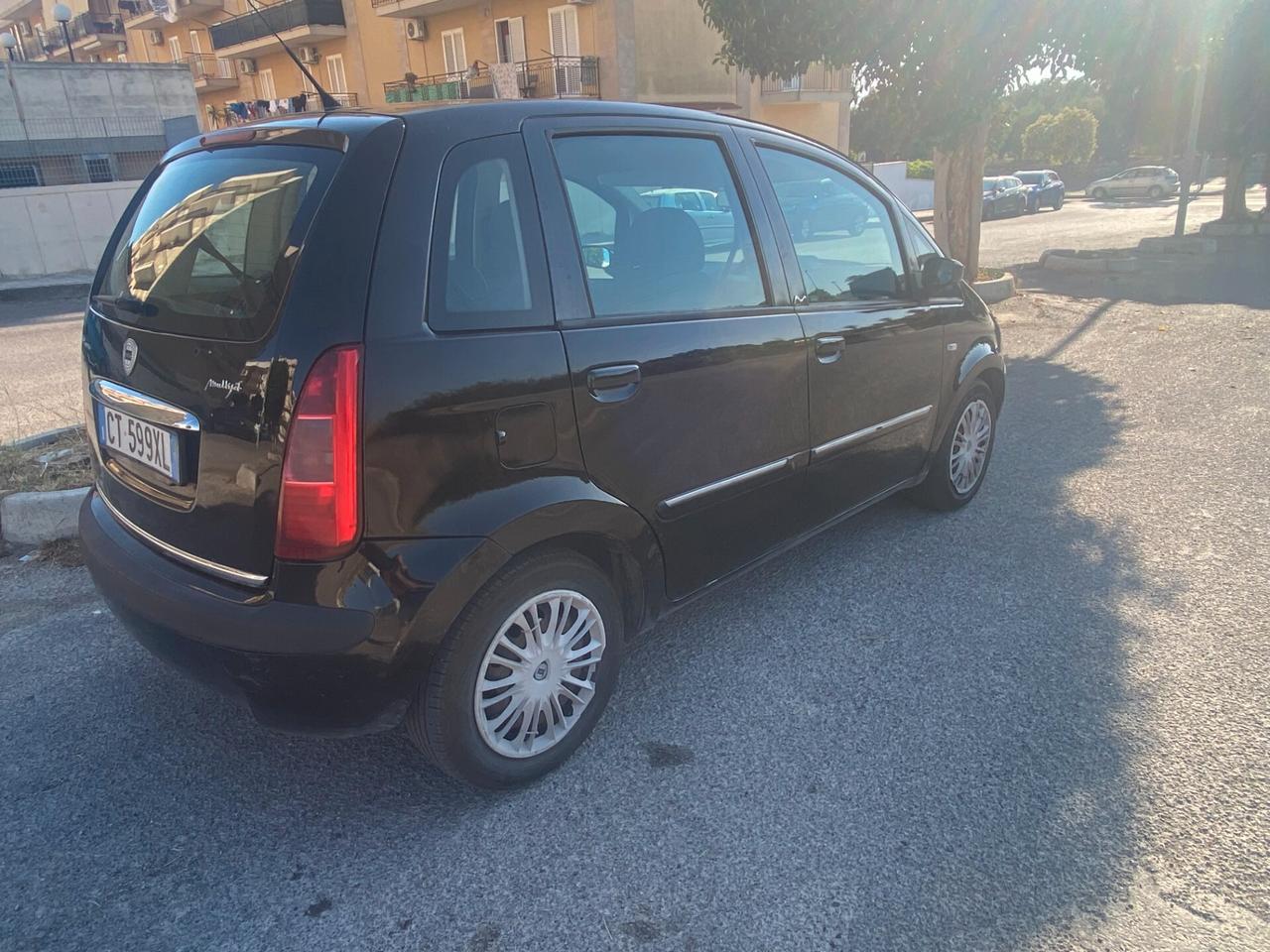 Lancia MUSA 1.3 Multijet 16V Oro