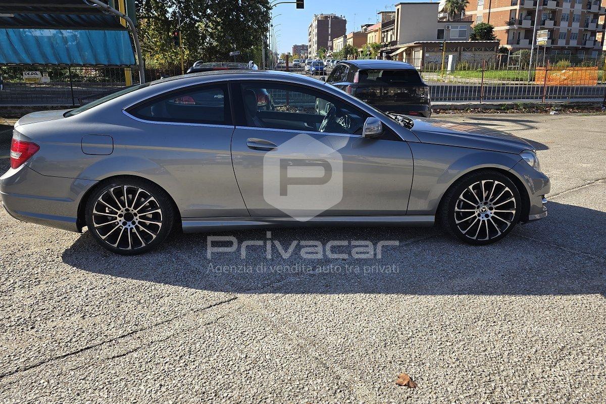 MERCEDES C 220 CDI BlueEFFICIENCY Coupé Avantgarde