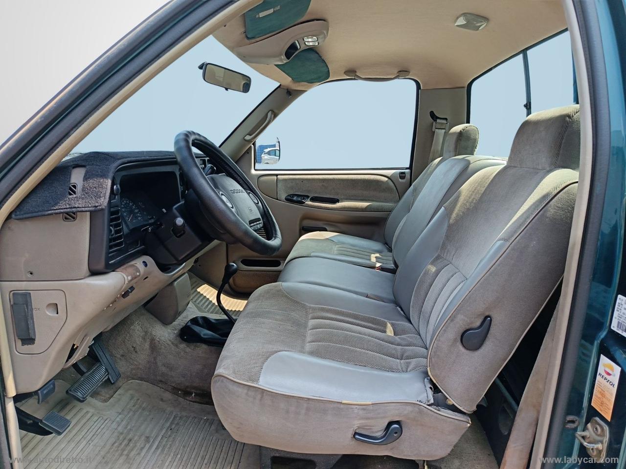 DODGE RAM PICK-UP 4X4