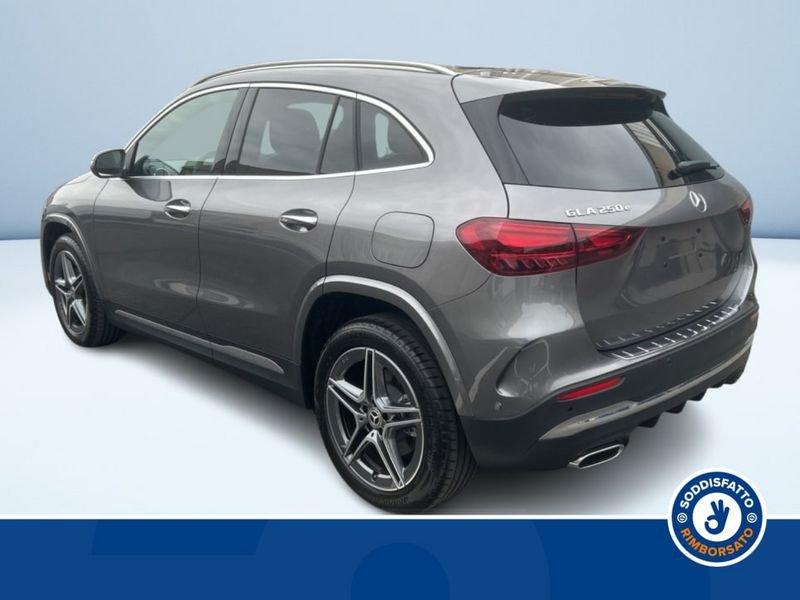 Mercedes-Benz GLA 250 E PLUG-IN HYBRID AUTOMATIC AMG line ADVANCED PLUS
