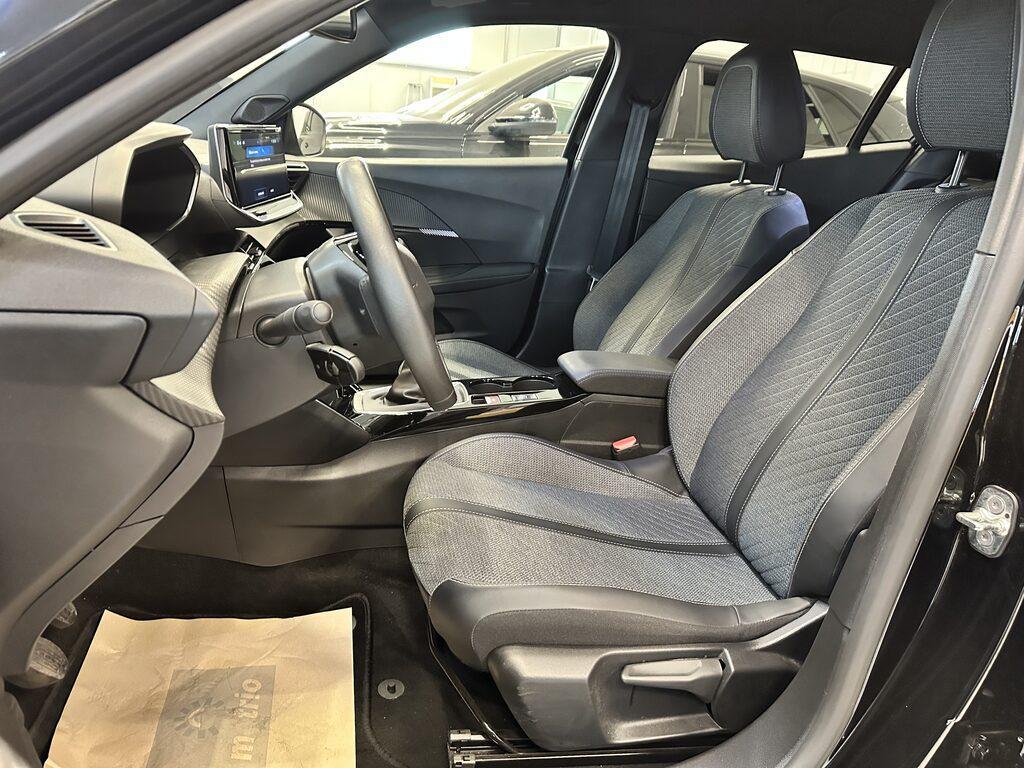 Peugeot 2008 1.2 PureTech Allure