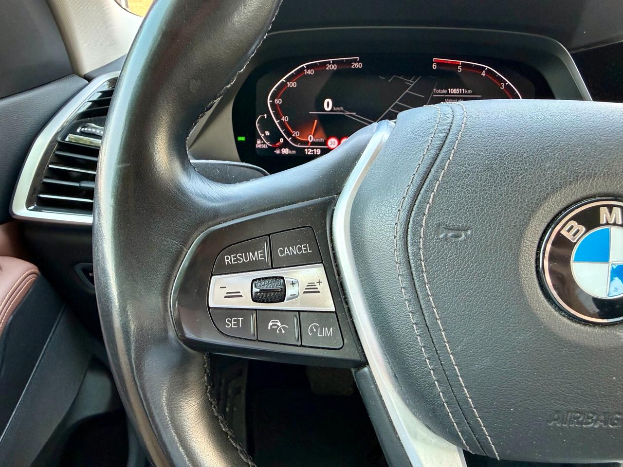 BMW X5 xdrive30d auto 265cv GANCIO TRAINO IVA ESPOSTA 40%
