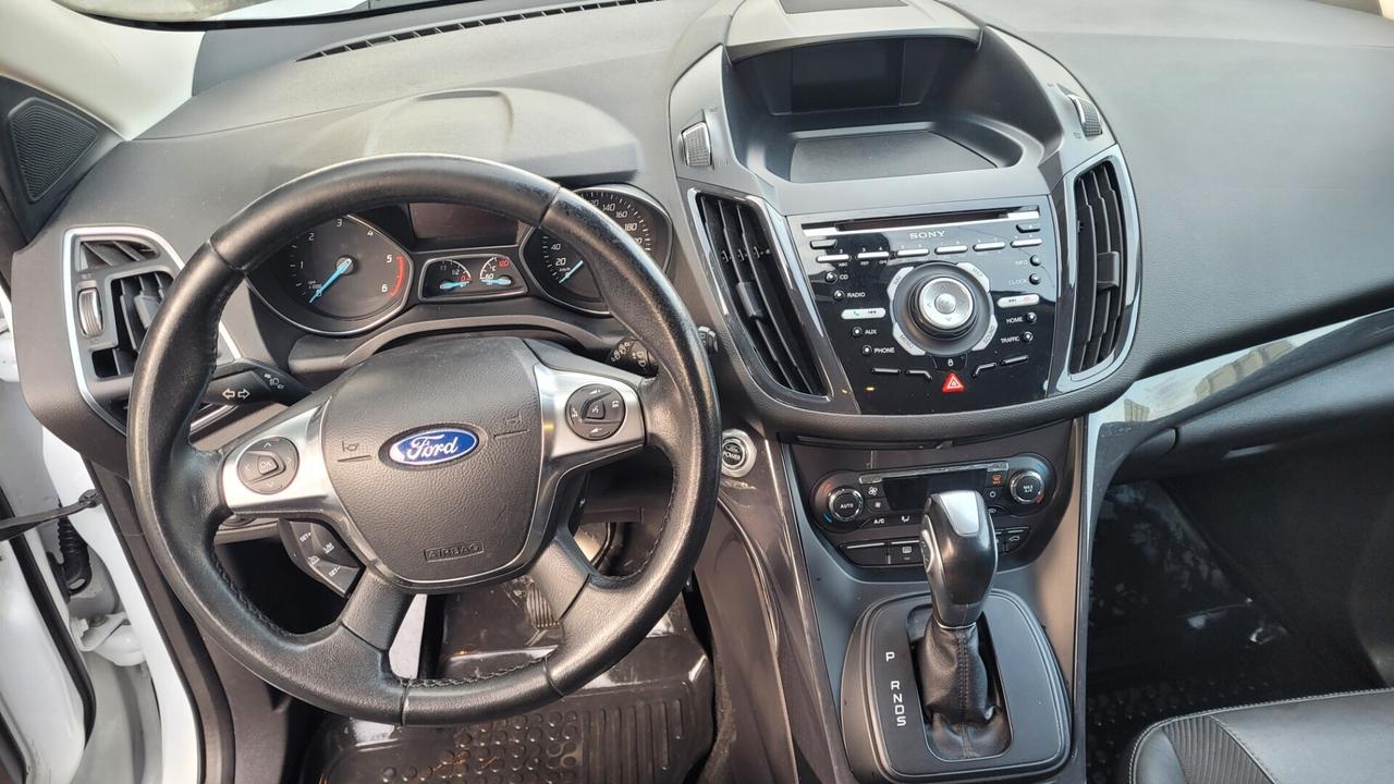 Ford Kuga 2.0 TDCI 140 CV 4WD Titanium