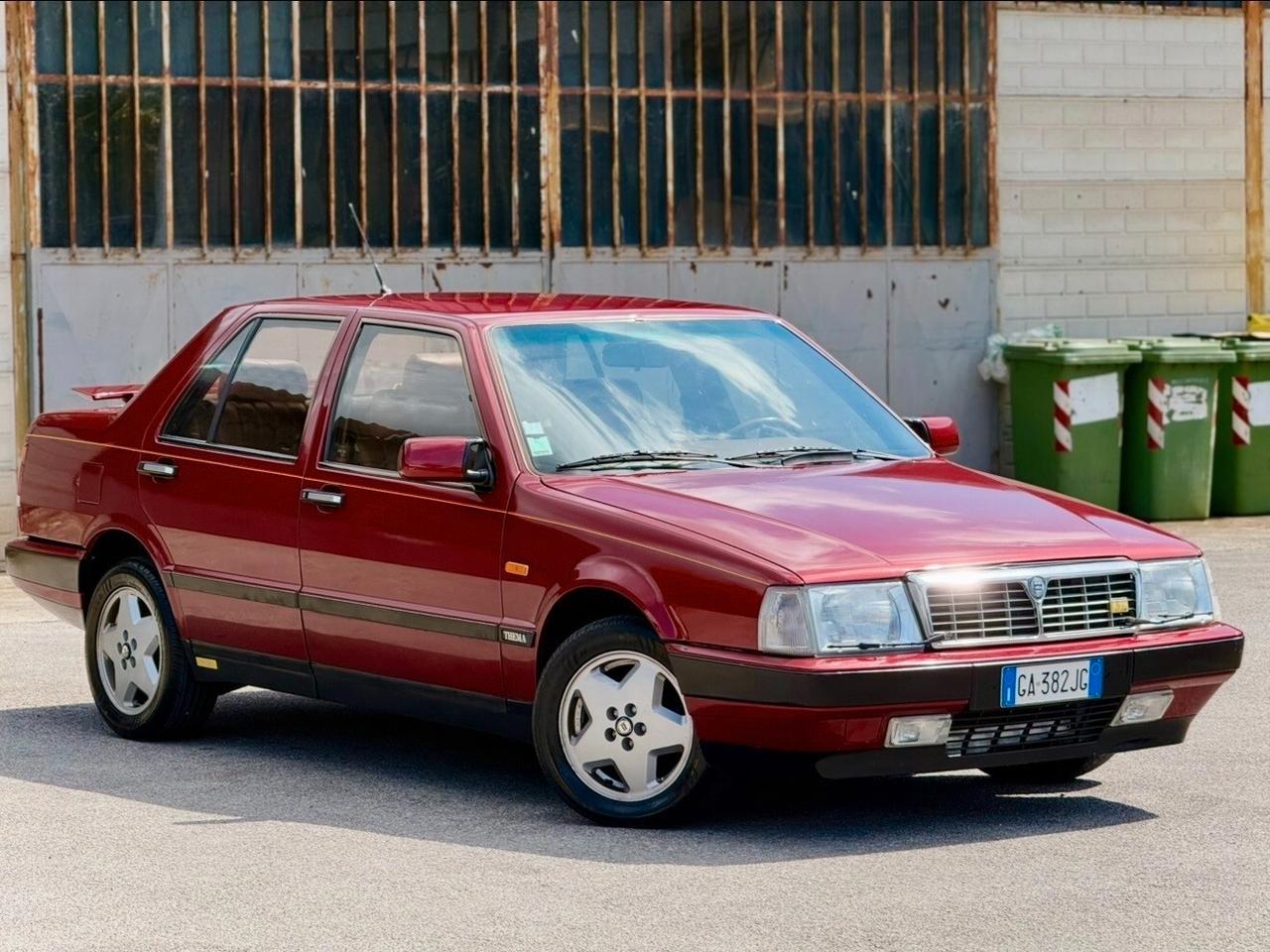 Lancia Thema Ferrari 8:32 V8