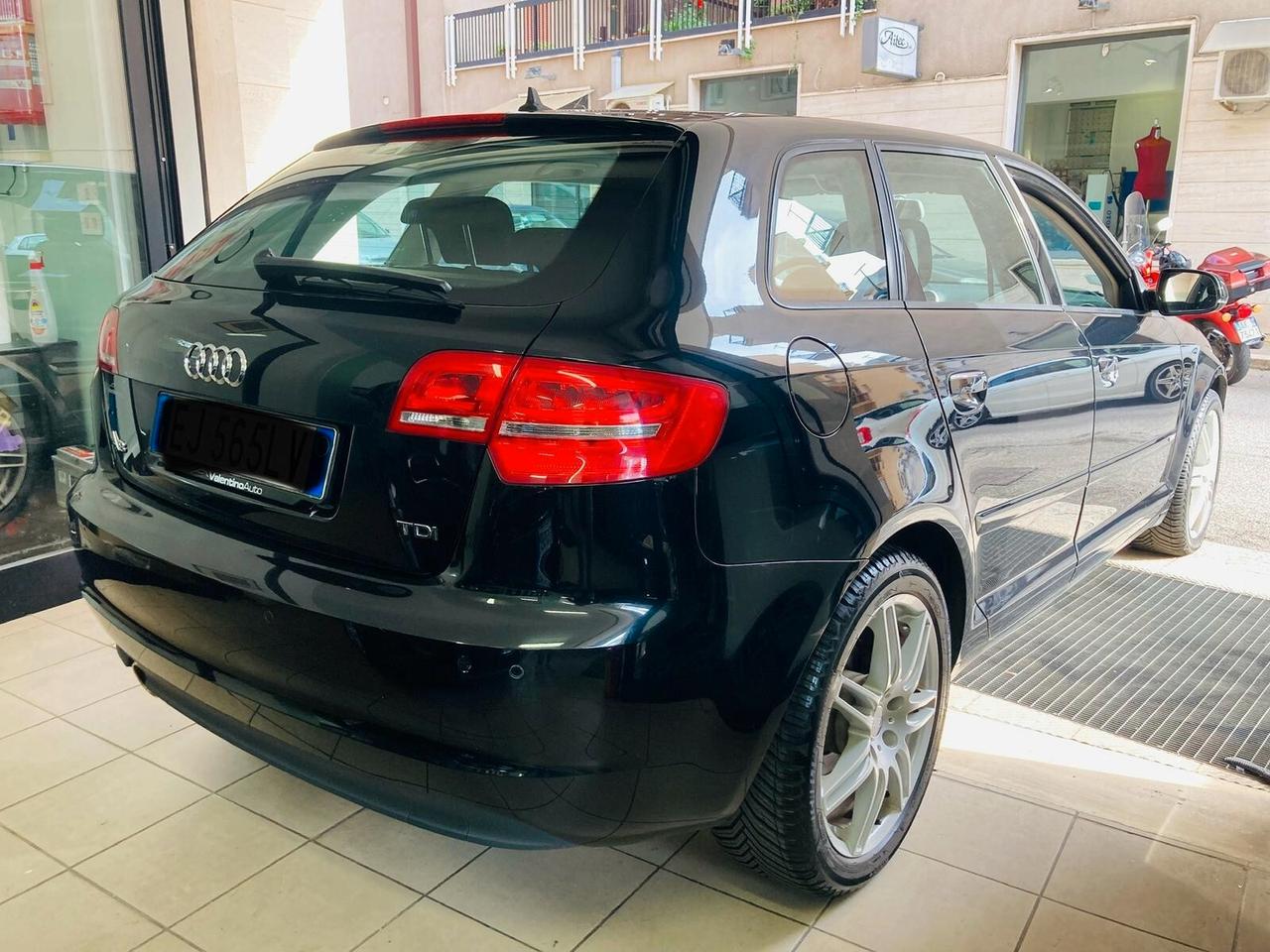 Audi A3 1.6 TDI - IDEALE X NEOPATENTATI - 2011