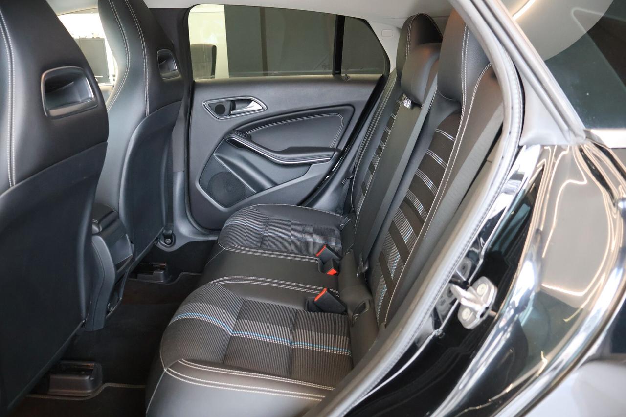 Mercedes-benz CLA 200d Auto Premium AMG