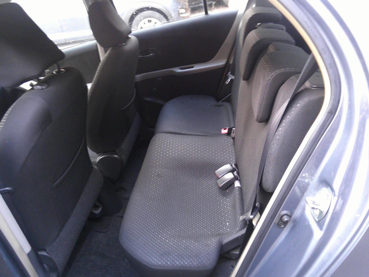Toyota Yaris 1.3 5 porte Sol