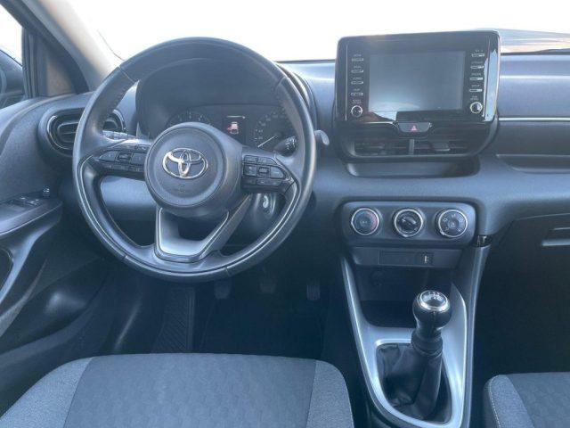 TOYOTA Yaris 1.0 5 porte Active