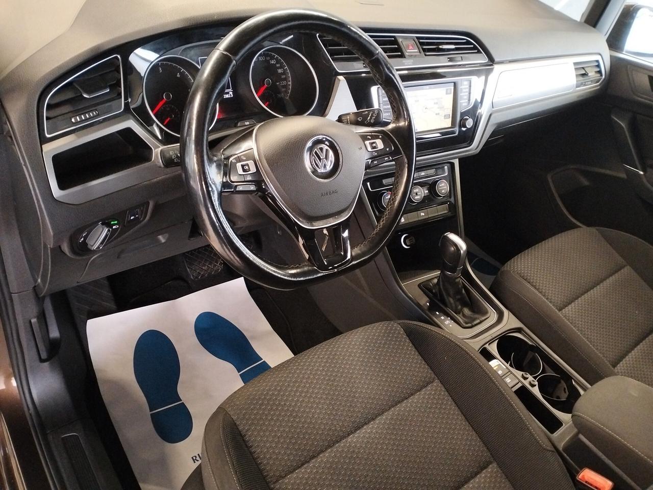 Volkswagen Touran 2.0 TDI 150 CV SCR DSG Comfortline BlueMotion Tech. - 7 POSTI