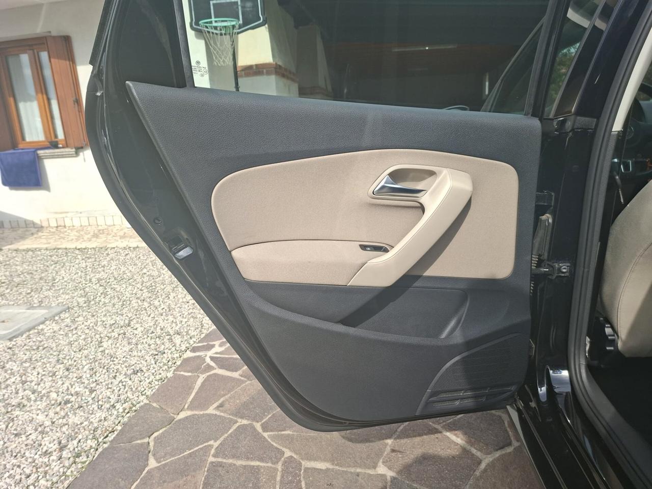 Volkswagen Polo 1.4 5 porte Highline