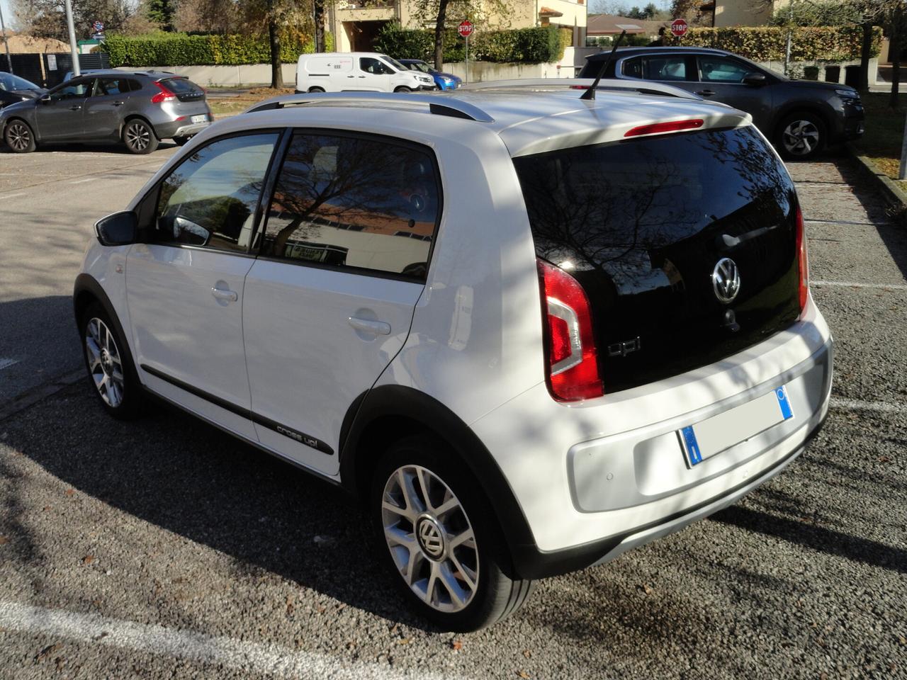 Volkswagen up! 1.0 75 CV 5p. cross