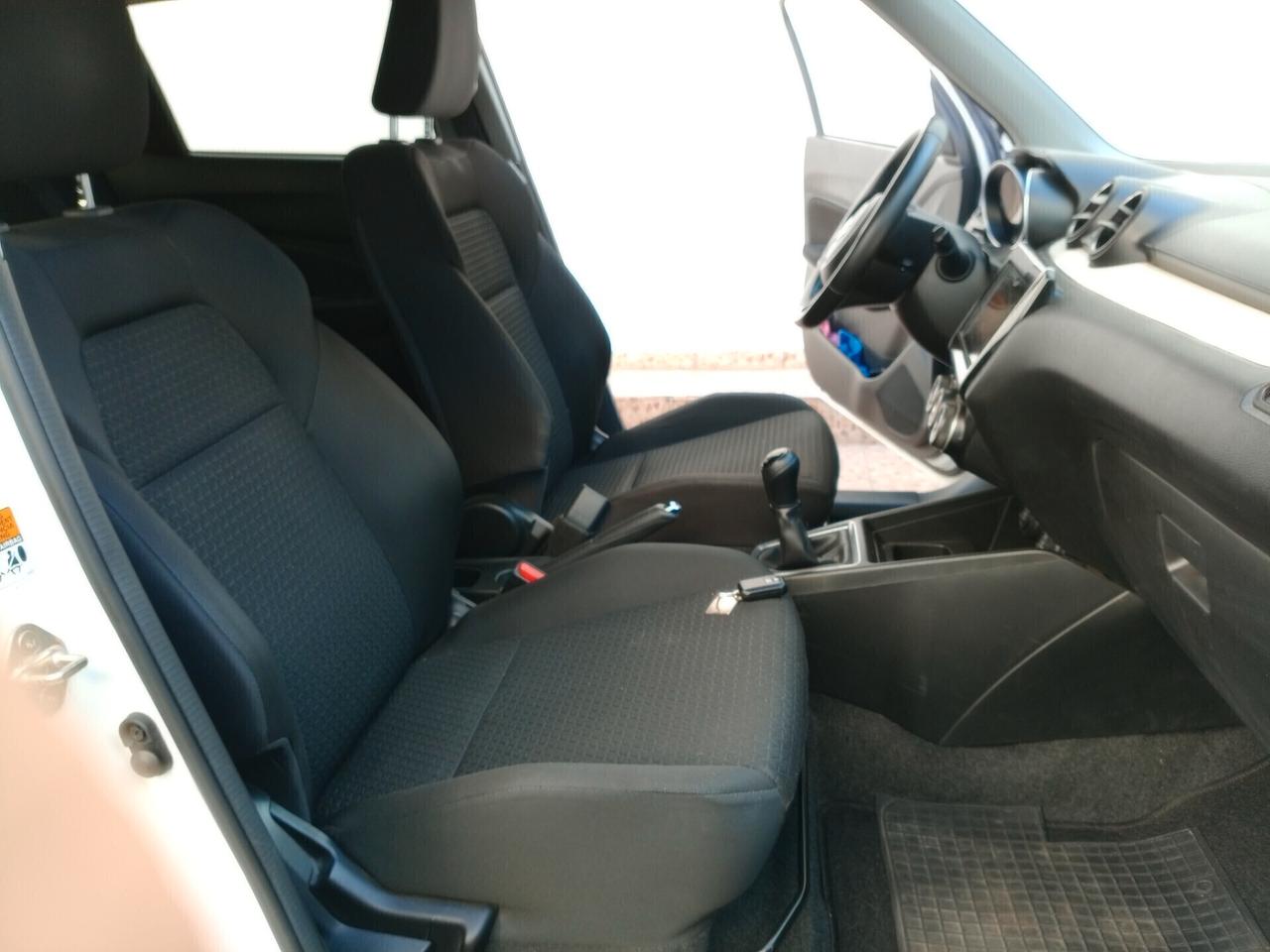 Suzuki Swift 1.2 Hybrid Top