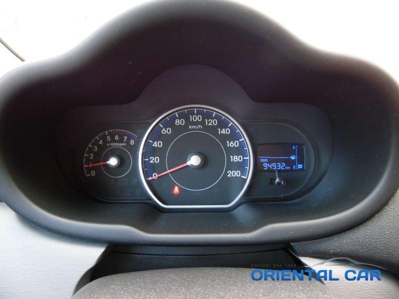 Hyundai i10 i10 1.1 12V Comfort MOLTO BELLA TAGLIANDATA
