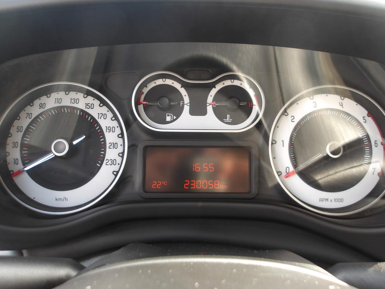 FIAT 500L 1.2 DIESEL-2015-GARANZIA FULL