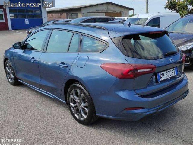 FORD Focus SW 1.0 125cv ST-Line Design Automatica - GP300ST