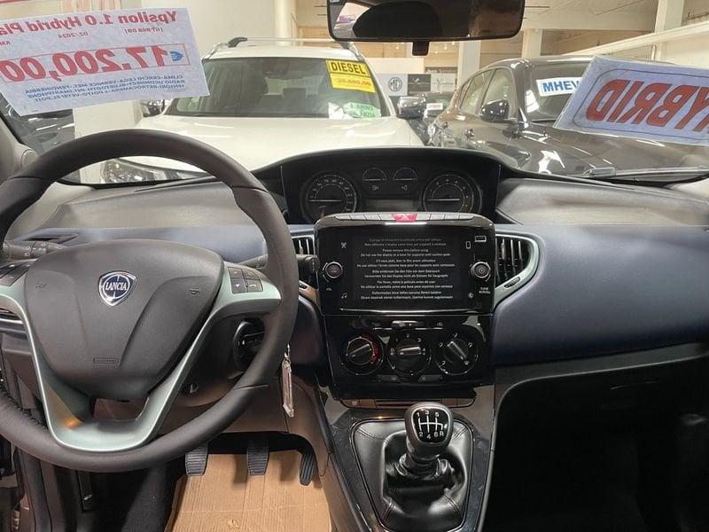Lancia Ypsilon 1.0 FireFly 5 porte S&S Hybrid Platino - KM 0 !! ULTIMA RIMASTA!!!