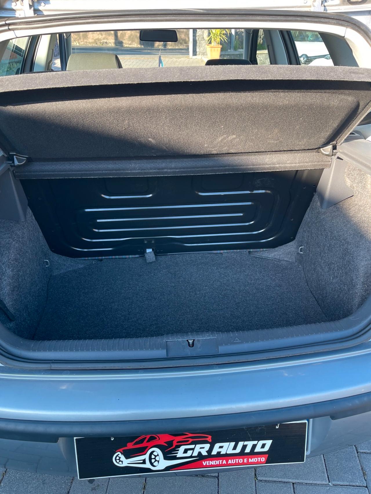 Volkswagen Polo 1.2 5p