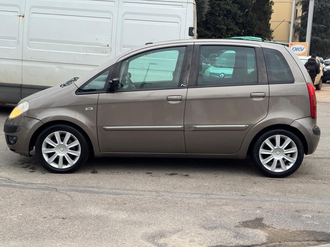 Lancia MUSA 1.9 Multijet Platino 100cv 2004