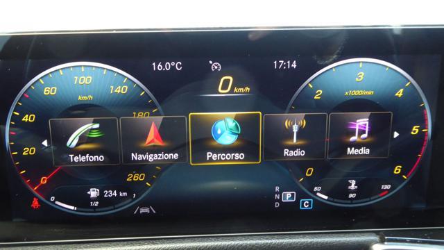 MERCEDES-BENZ GLB 200 d Automatic Sport