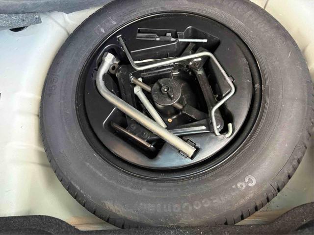 FORD Ka+ 1.2 8V 69CV Titanium