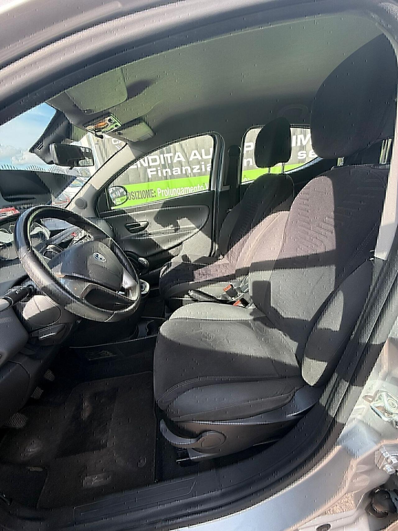Lancia Ypsilon 1.3 MJT 16V 95 CV 5 porte S&S Platinum
