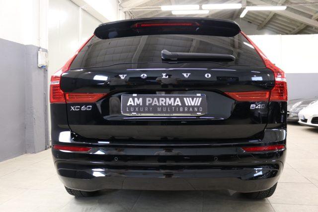 VOLVO XC60 B4 (d) AWD automatico Plus