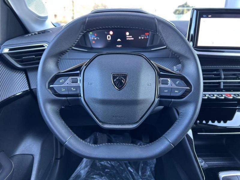 Peugeot 208 PureTech 100cv Allure 5p NAVI + CAMERA 360 GRADI