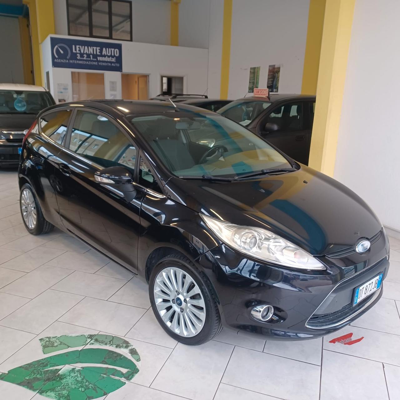 ECONOMICA BUONO STATO FIESTA 1.2 NEOPATENTATI