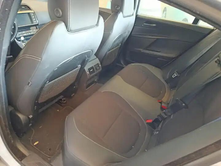 Jaguar XE 2.0 D 180 CV AWD aut. Portfolio